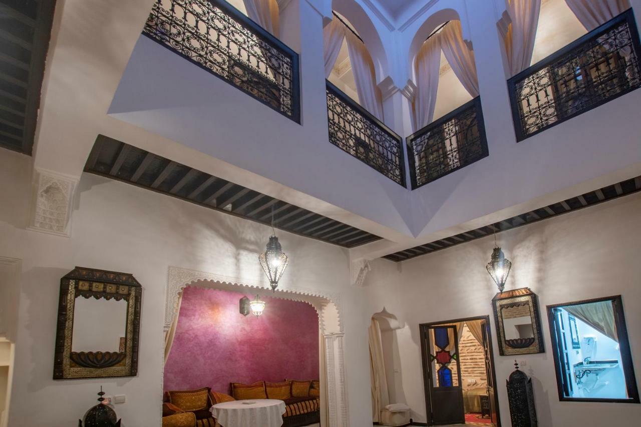Riad Dar Merzouga Hammam & Jacuzzi Marrakesh Extérieur photo