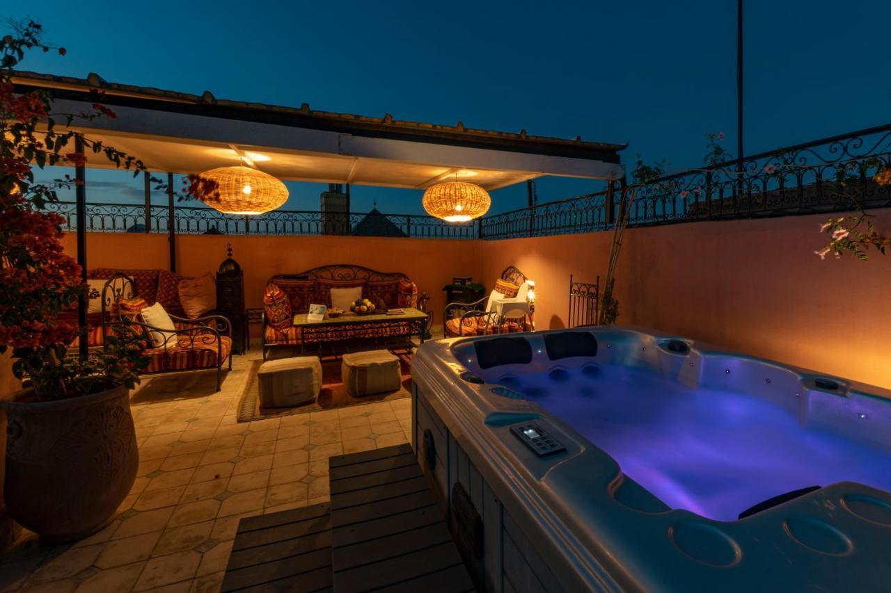 Riad Dar Merzouga Hammam & Jacuzzi Marrakesh Extérieur photo